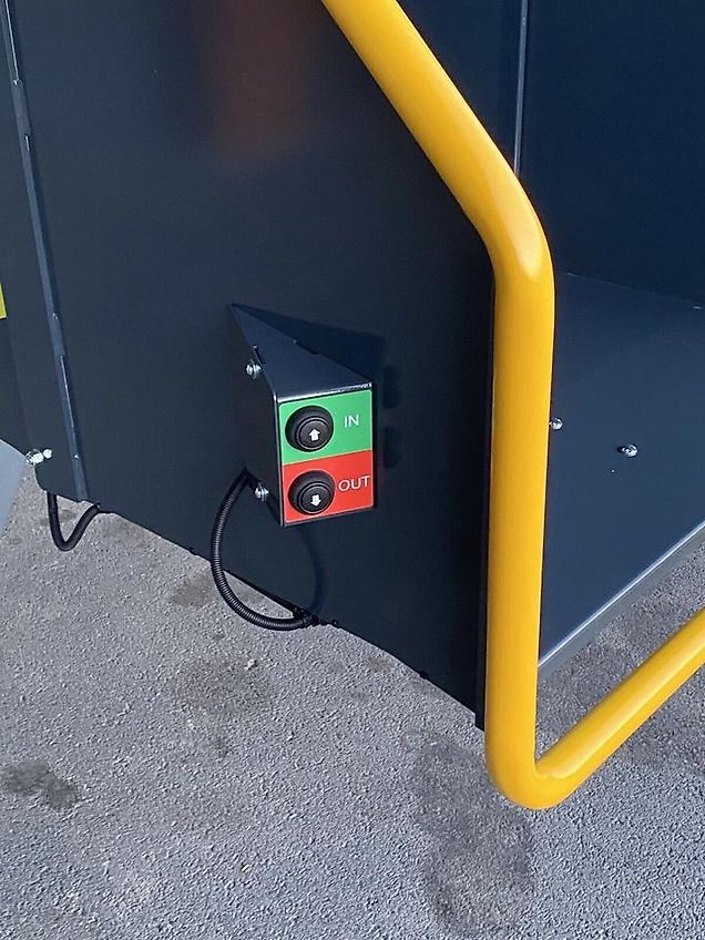 Junkkari Holzschredder Holzhäcksler Buschholzhacker Häcksler