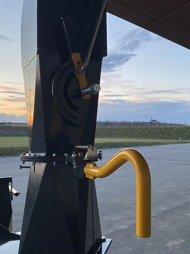 Junkkari Holzschredder Holzhäcksler Buschholzhacker Häcksler