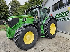 John Deere 6R195 TRAKTOR