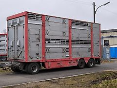 Pezzaioli 3 Stock ausfahrbares Dach Viehanhänger