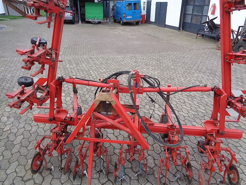 Rau 12 Reihiges Hackgerät hydr.Klappbar Fronthackgerät