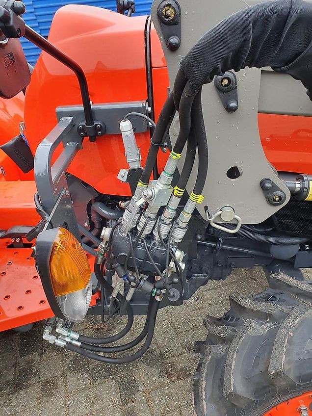 Kubota L1-382 HST mit Frontlader Garantie bis 24.03.2027