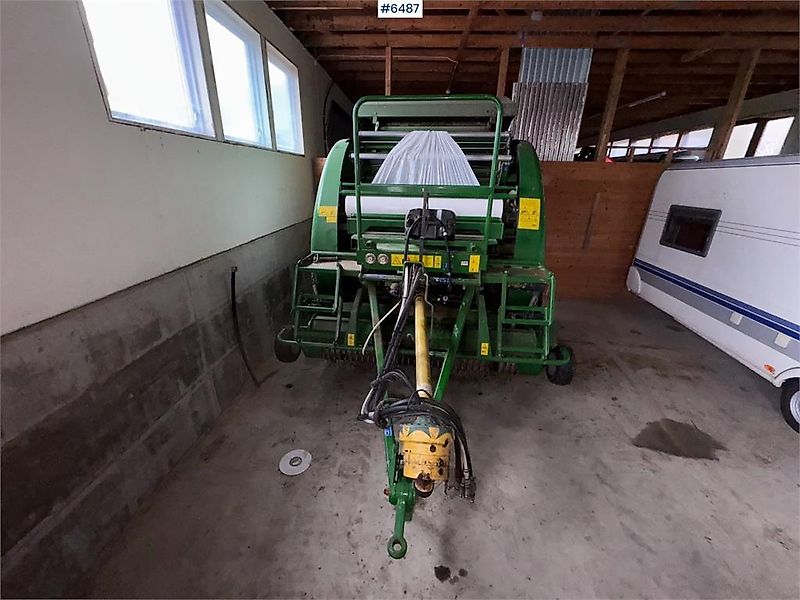 McHale F5600 Pluss m/ Camless Pick-Up og 710 Dekk.