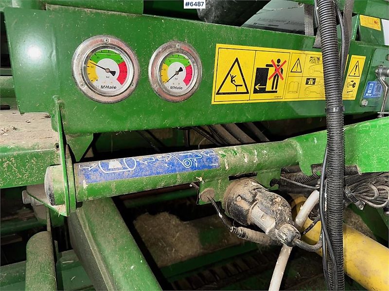 McHale F5600 Pluss m/ Camless Pick-Up og 710 Dekk.