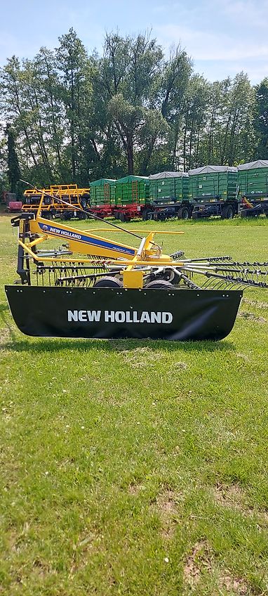New Holland Schwader / Seitenschwader PROROTOR 450 #New Holland