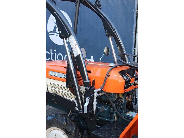Kubota B1500DT